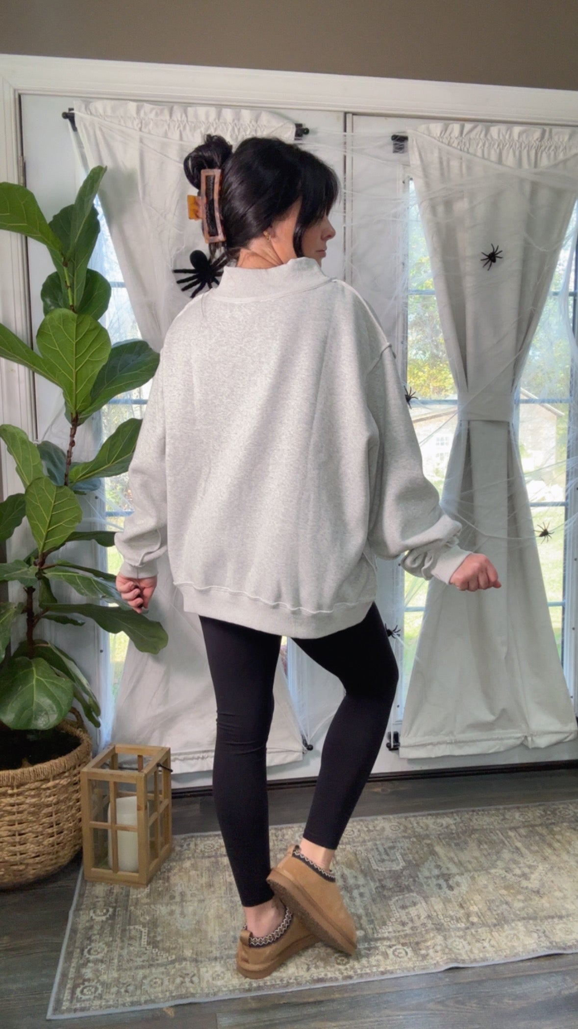 Pilates/Yoga Reversible Oversized Crewneck