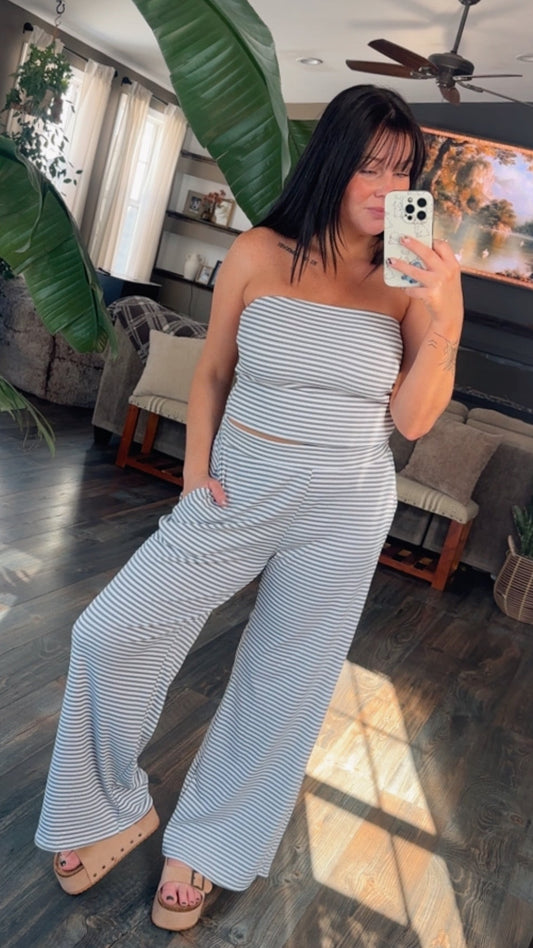 Lazy Day Striped Lounge Set